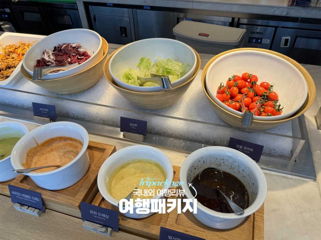 부산 페어필드 바이 메리어트 송도 비치 호텔 조식당 송도키친 샐러드